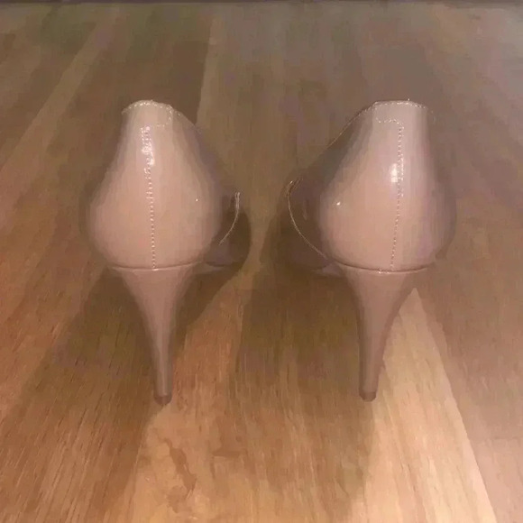 Rebecca Allen Nude Pump - Picture 7 of 10